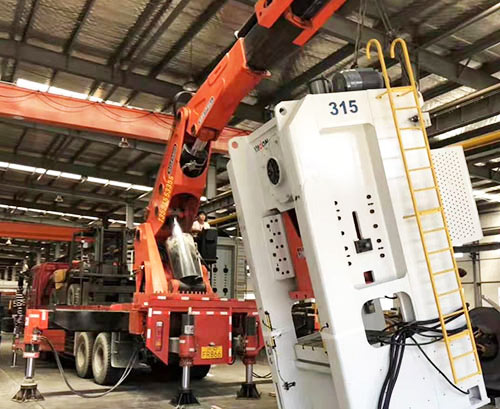 湖州南浔提升工作效率，选择优质折臂吊租赁服务