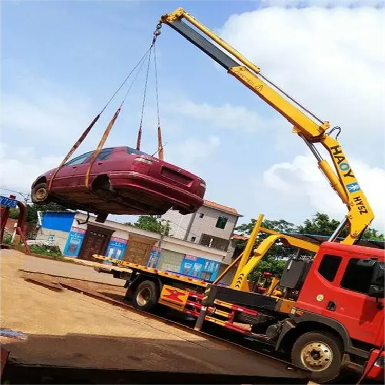 湖州南浔吊车救援小汽车怎么吊