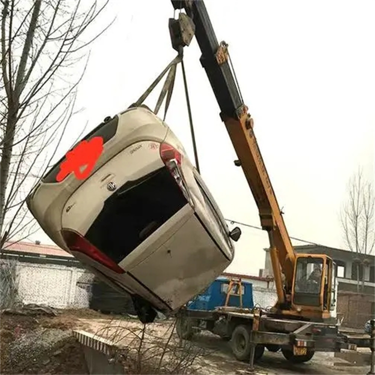 湖州南浔随时待命，吊车24小时道路救援服务全解析